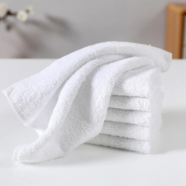 TOALLAS KLASIK DE MANOS 5 ⭐⭐⭐⭐ ⭐ 144 GRAMOS / (38X63CM) 3 UNIDADES