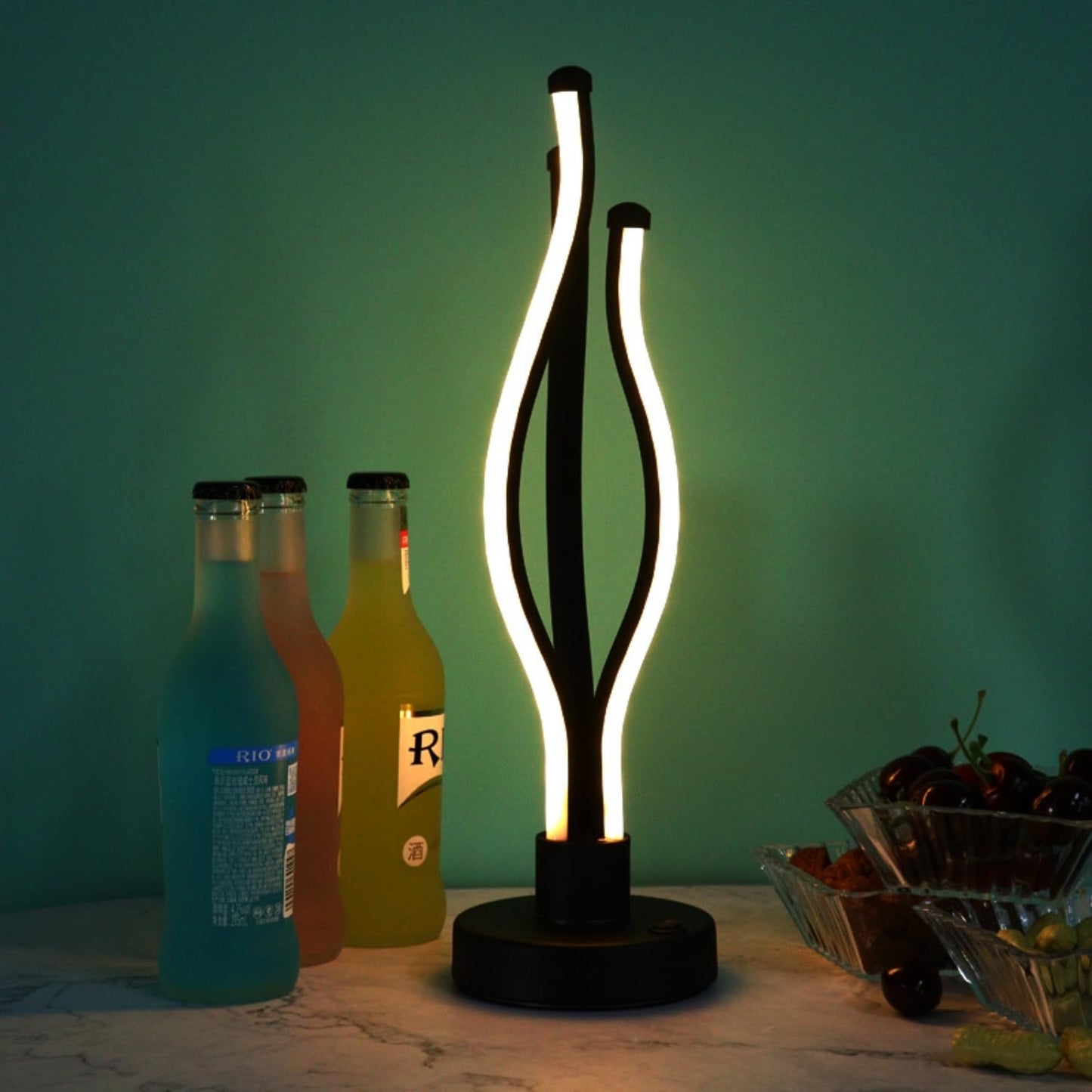 LAMPARA MODERNA CON DISEÑO ONDULADO TRIPLE