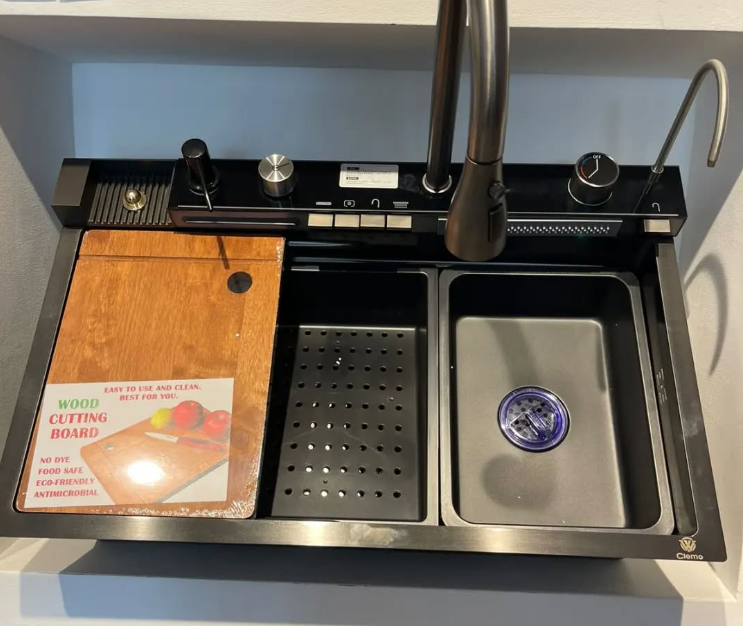 FREGADERO DE COCINA INTELIGENTE
