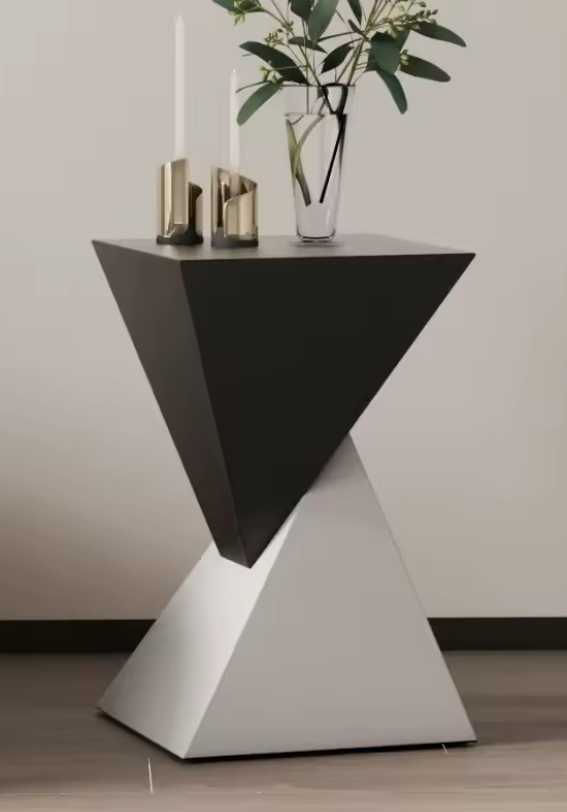 MESA ELEGANTE DE TRIANGULOS MODERNA