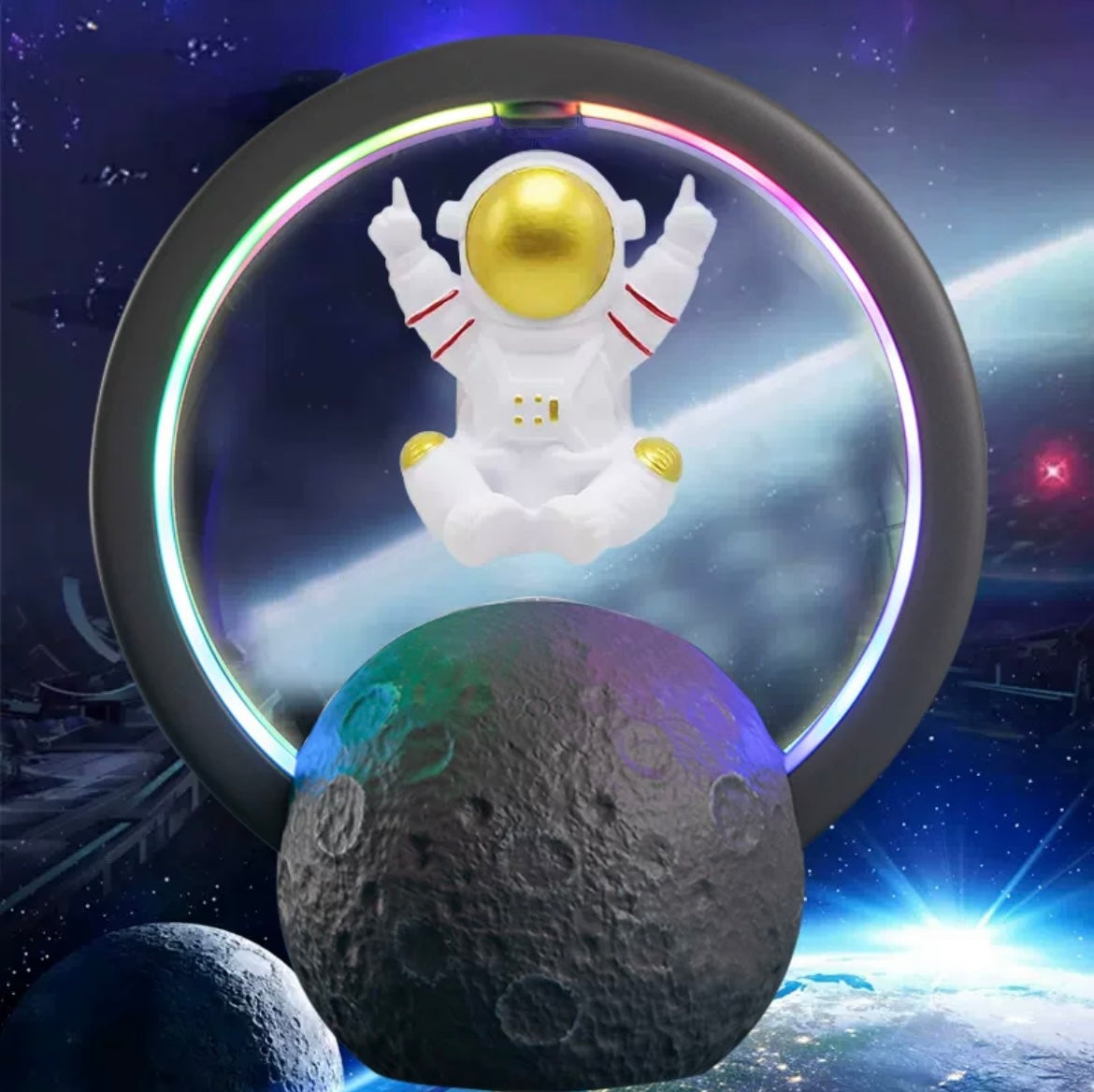 PARLANTE Y LAMPARA ASTRONAUTA FLOTANTE